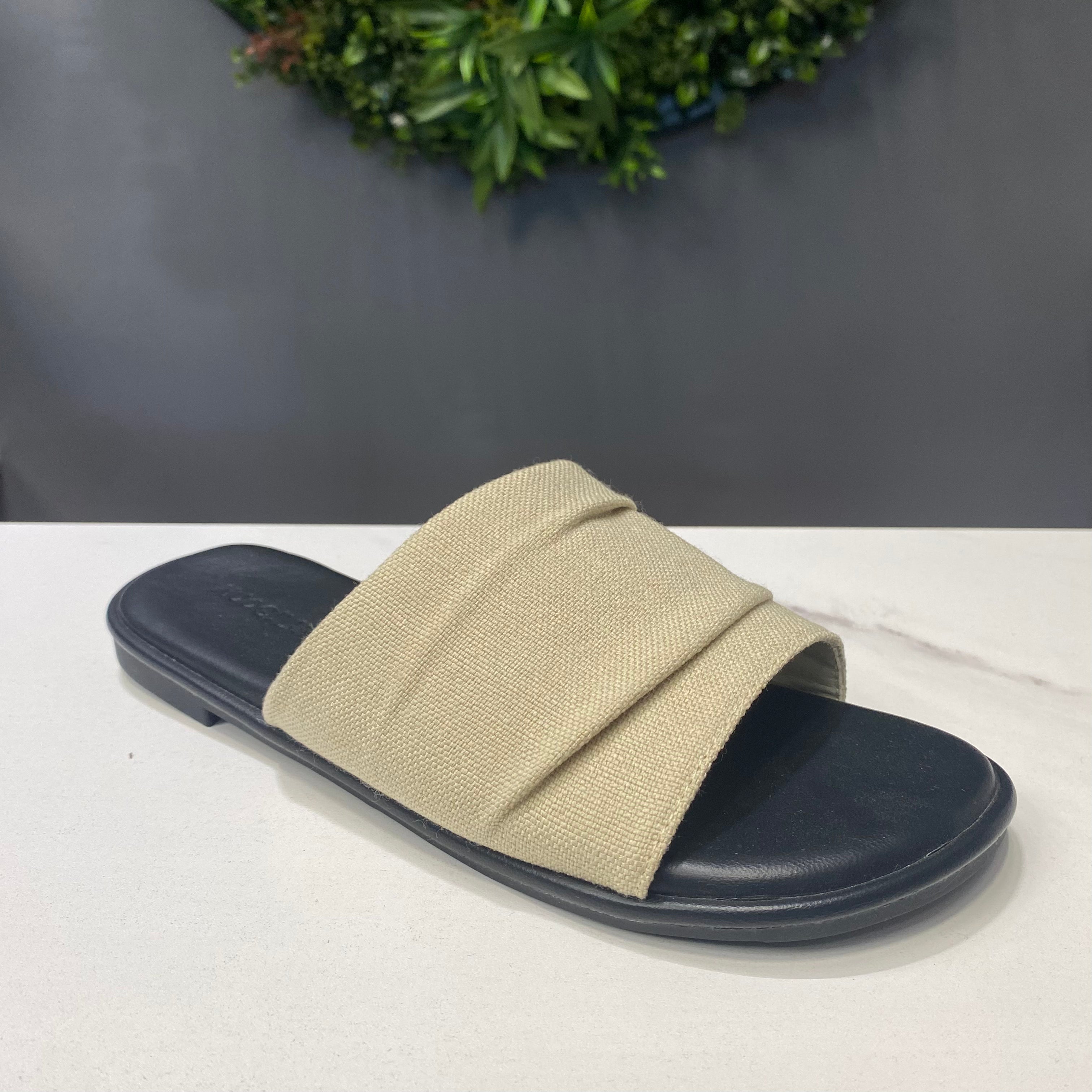 ZAZA Pamela – Natural Comfort Slide Sandals