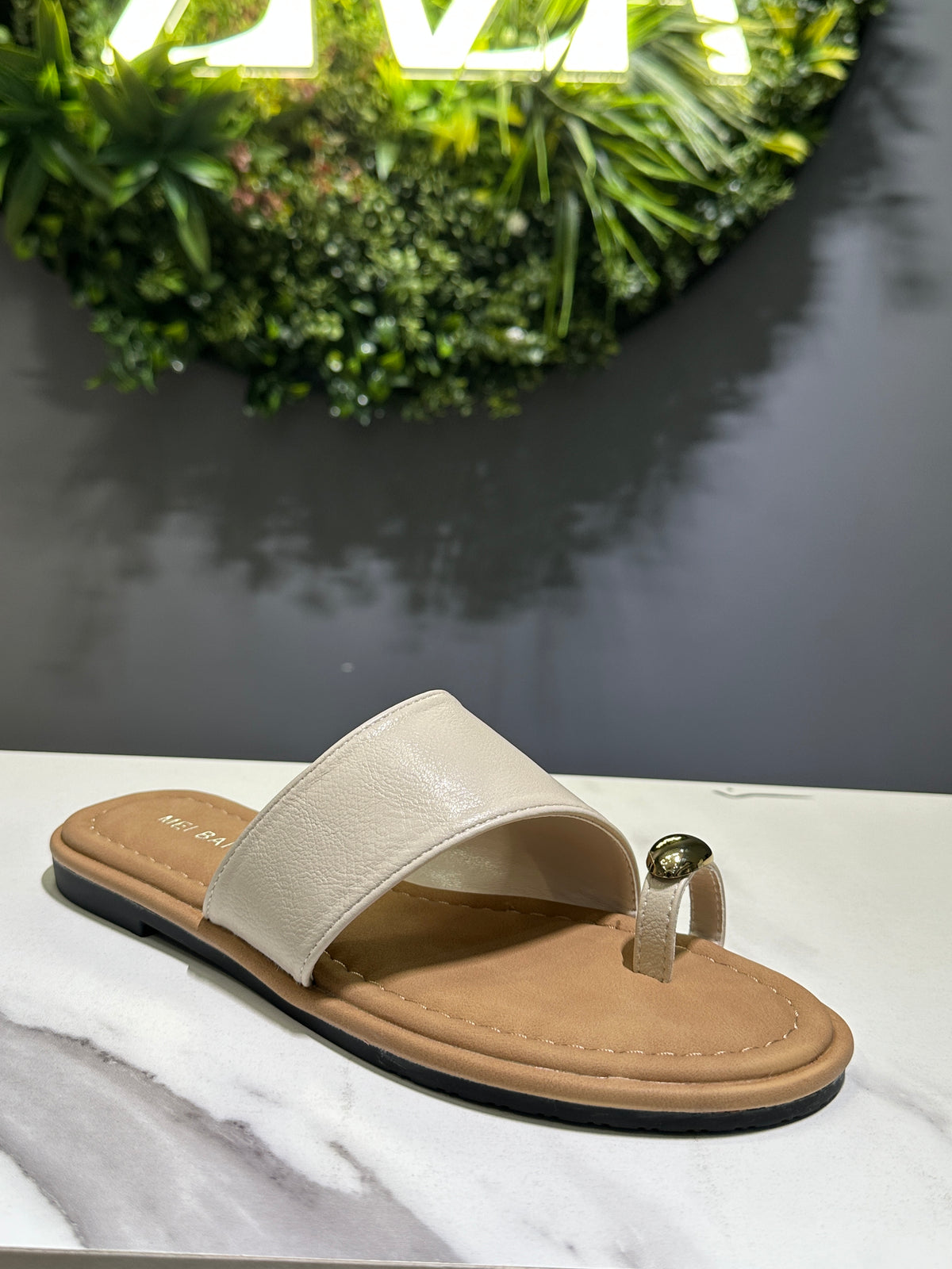 ZAZA Laila Comfort Toe-Ring Sandals