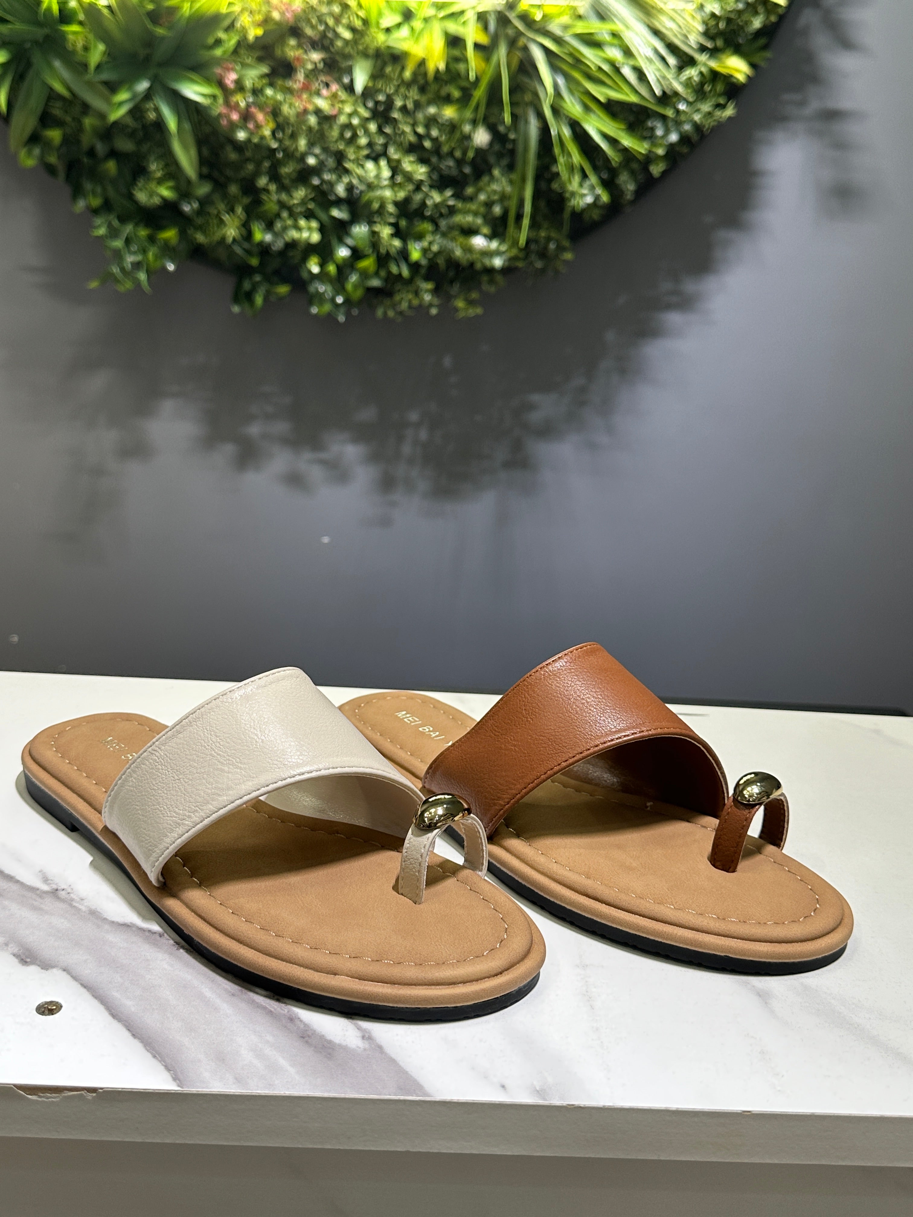 ZAZA Laila Comfort Toe-Ring Sandals