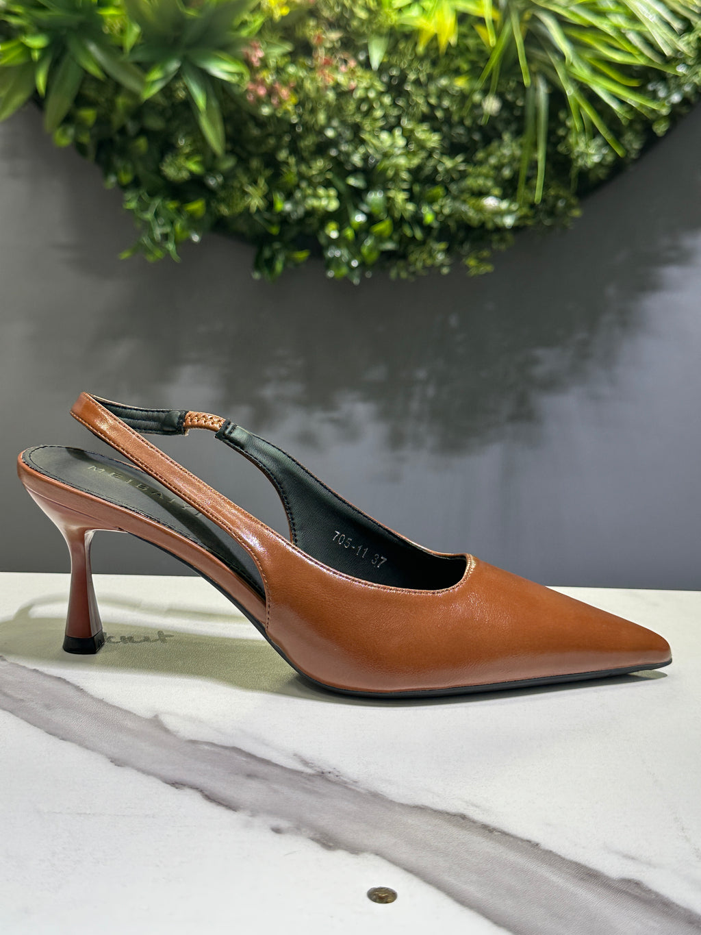 ZAZA Jane Pointed Slingback Heel