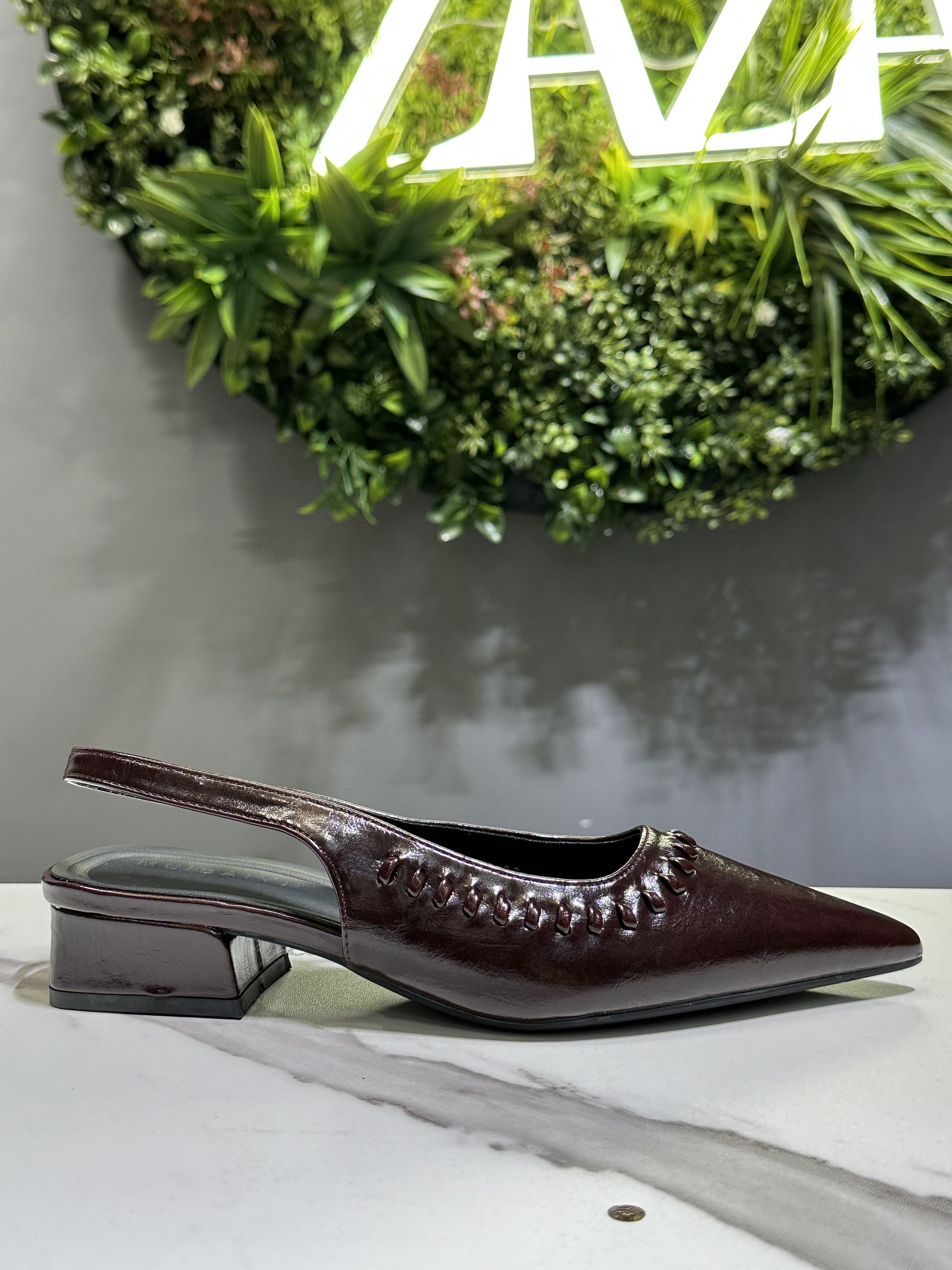ZAZA Giselle – Elegant Slingback Pointed Heels