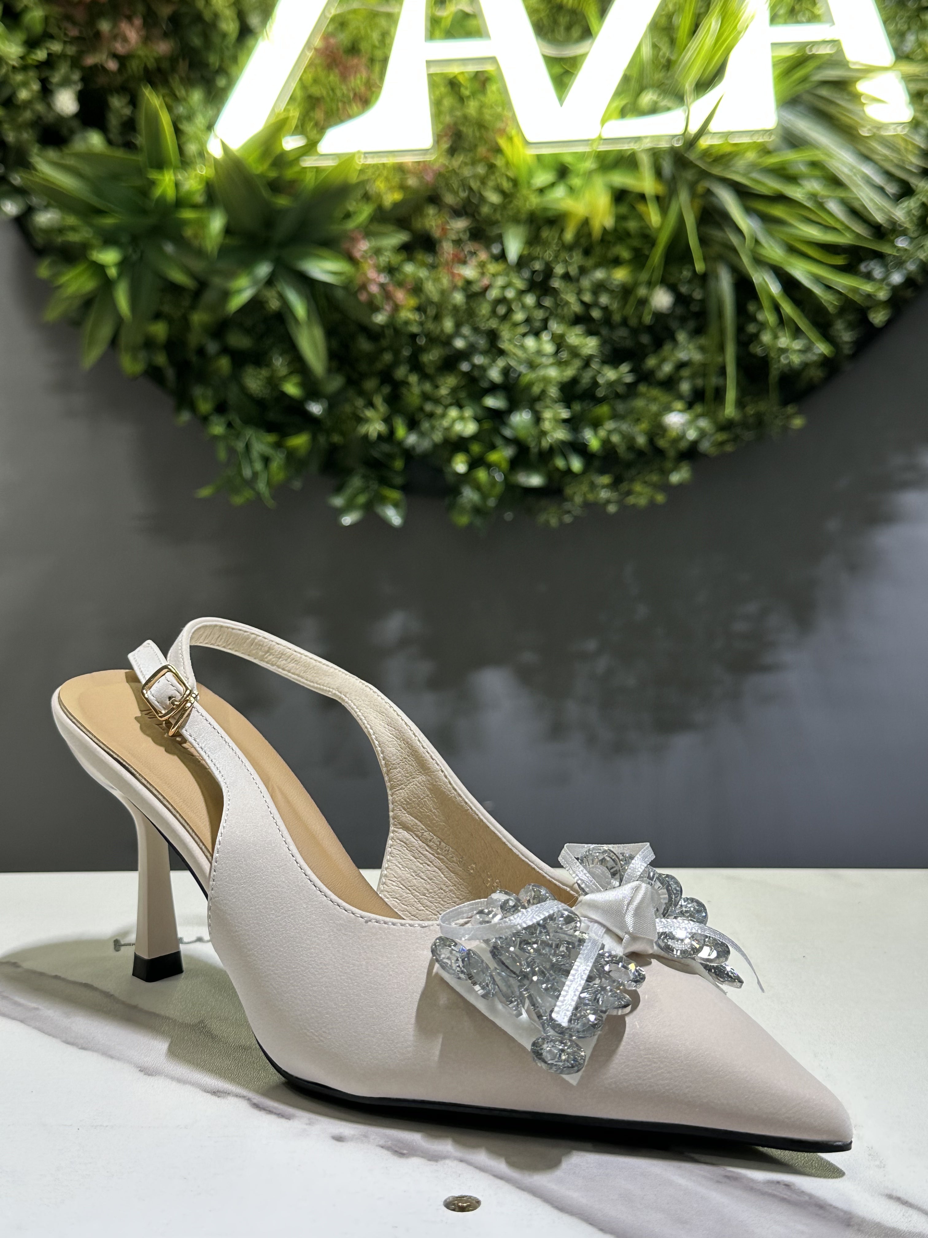 ZAZA Isabelle – Crystal Bow Slingback Heels