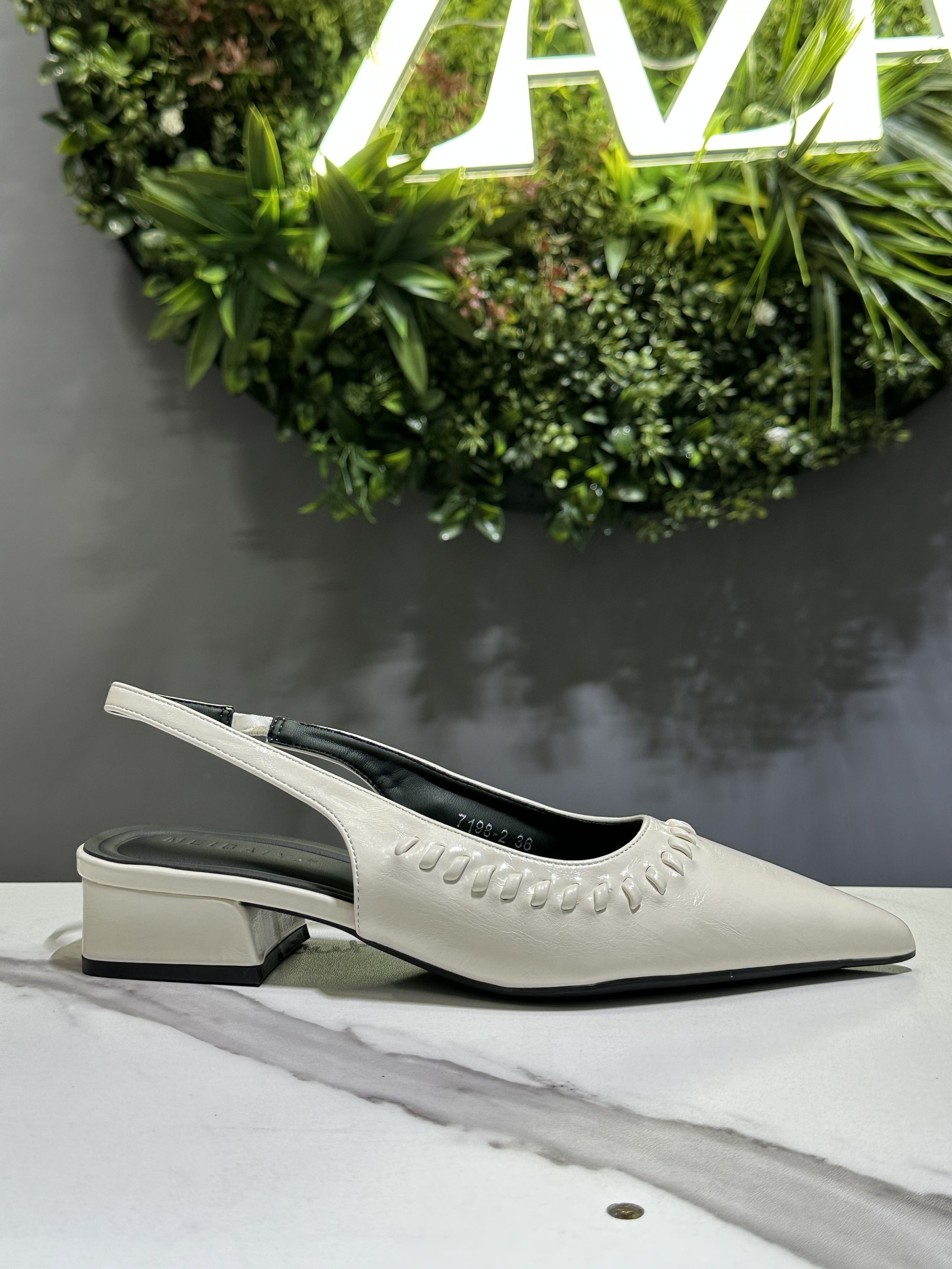 ZAZA Giselle – Elegant Slingback Pointed Heels